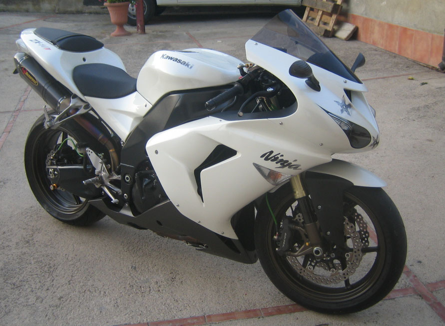 Kawasaki ZX 10r shuriken